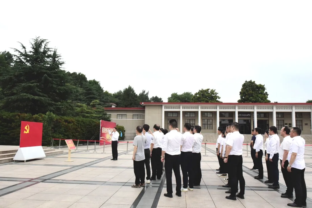 1728439011669177.jpg 4.jpg